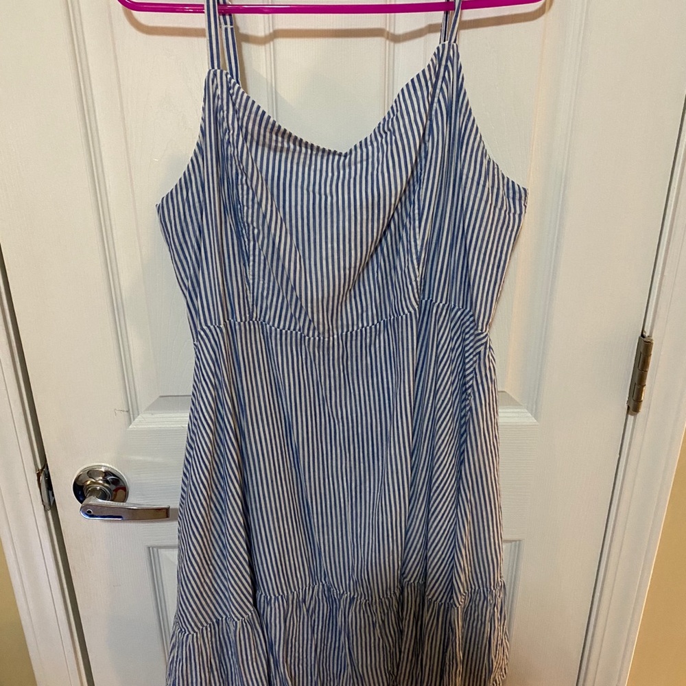 Old Navy dress